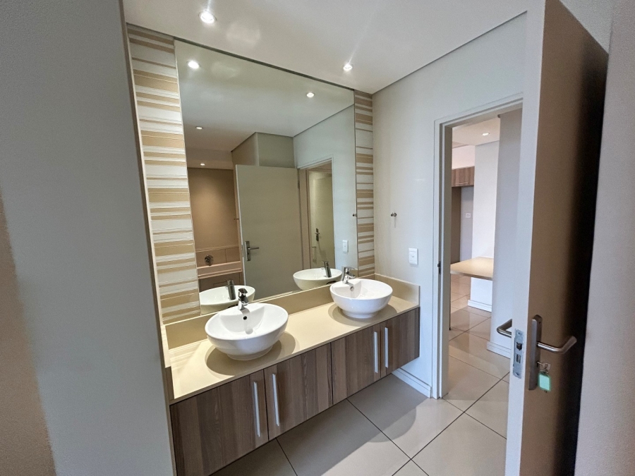 2 Bedroom Property for Sale in Rosebank Gauteng