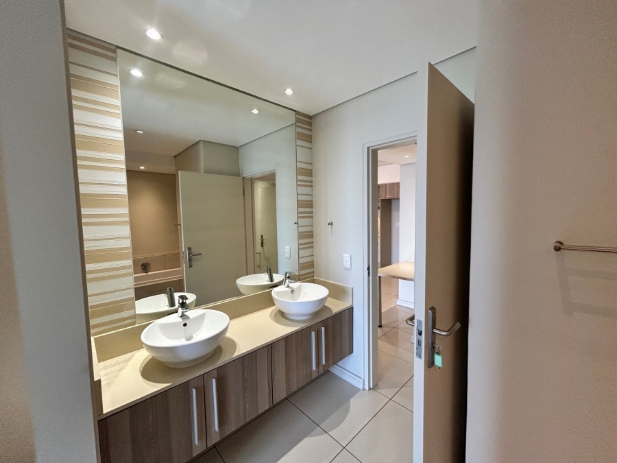 2 Bedroom Property for Sale in Rosebank Gauteng