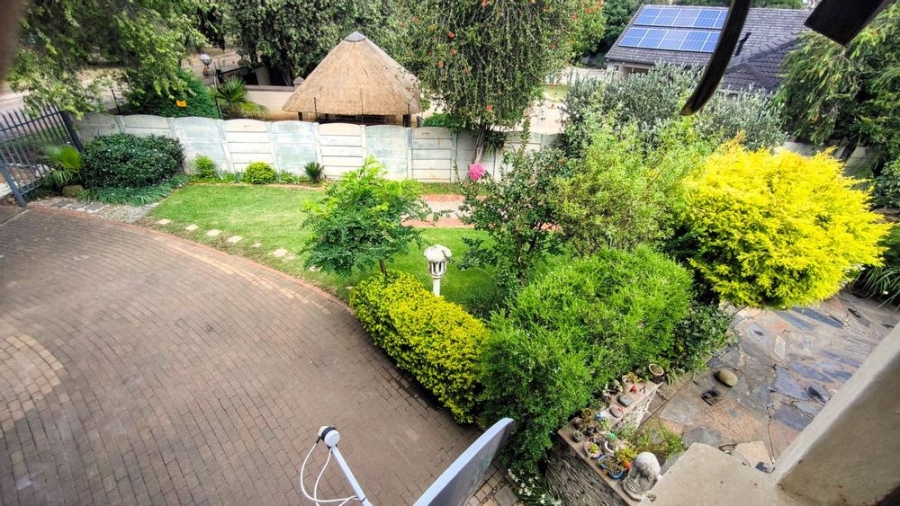 3 Bedroom Property for Sale in Brackenhurst Gauteng