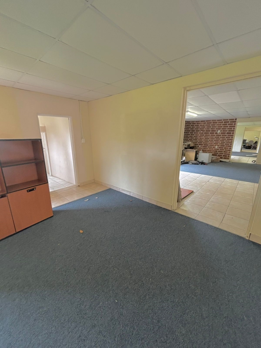 To Let commercial Property for Rent in Blue Hills Gauteng
