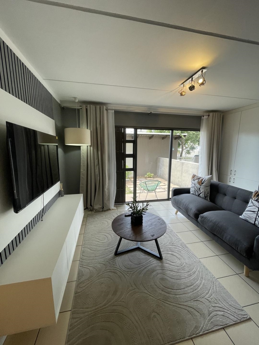 To Let 1 Bedroom Property for Rent in Fourways Gauteng