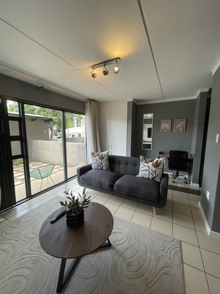 To Let 1 Bedroom Property for Rent in Fourways Gauteng