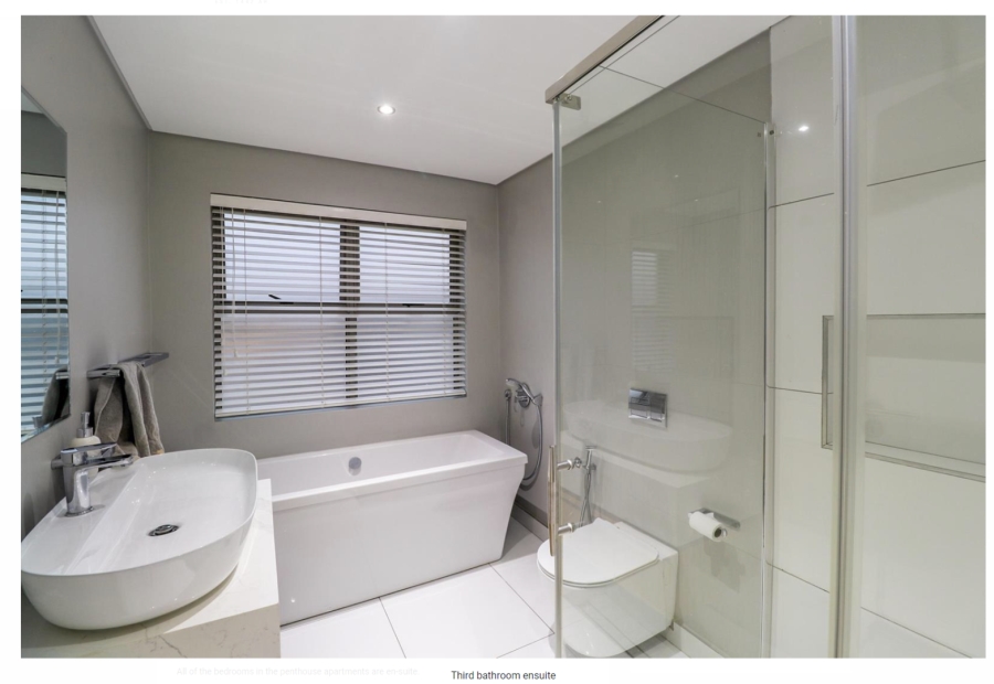 To Let 3 Bedroom Property for Rent in Broadacres Gauteng