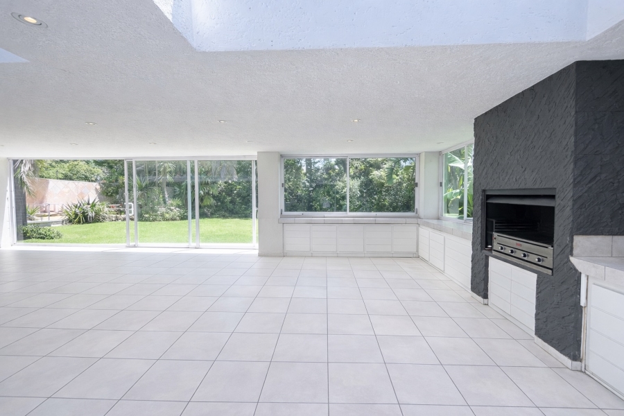 5 Bedroom Property for Sale in Melrose North Gauteng