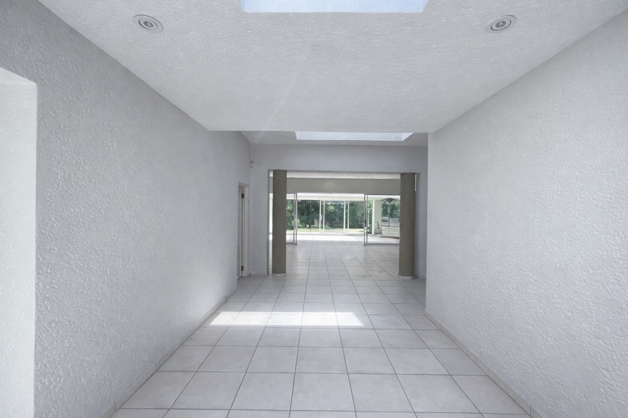 5 Bedroom Property for Sale in Melrose North Gauteng