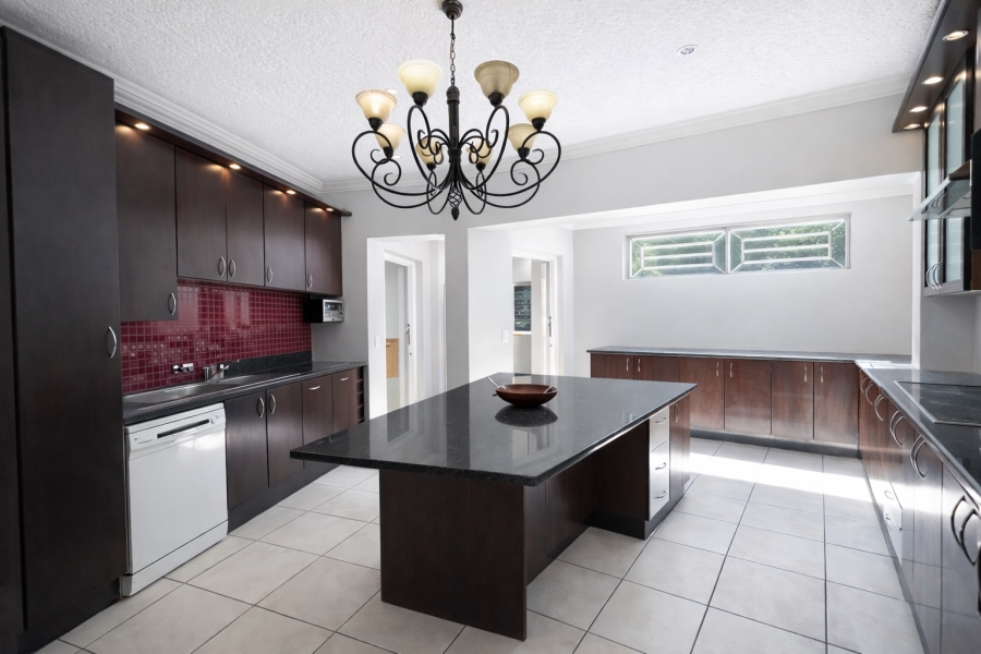 5 Bedroom Property for Sale in Melrose North Gauteng