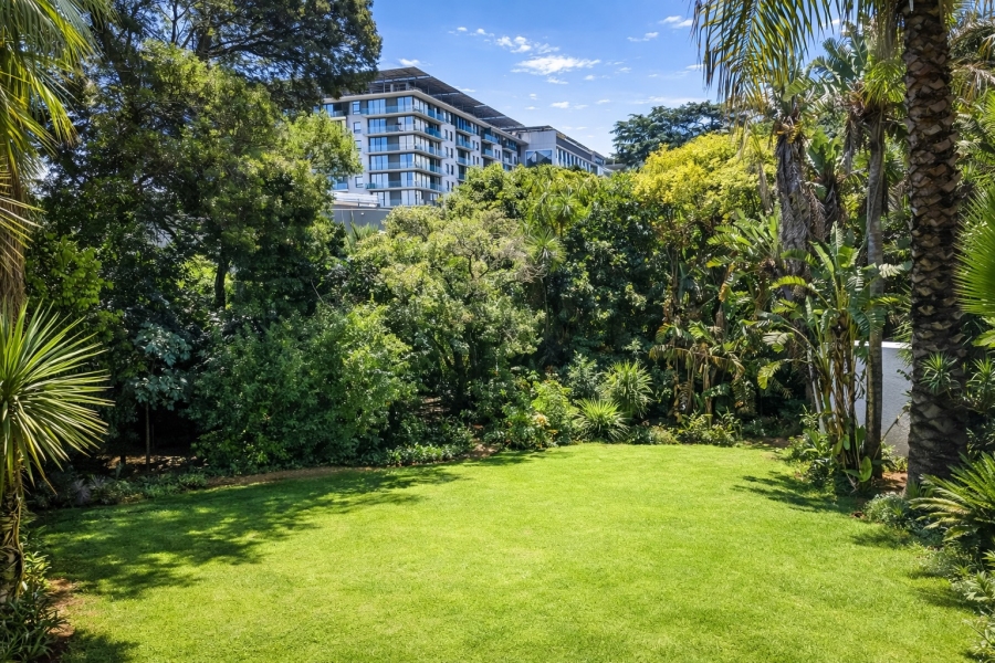 5 Bedroom Property for Sale in Melrose North Gauteng