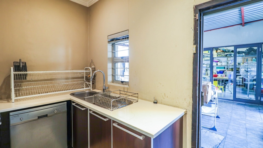 4 Bedroom Property for Sale in Crosby Gauteng