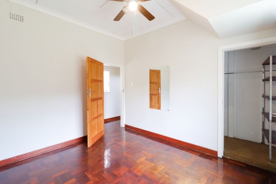 5 Bedroom Property for Sale in Greenside Gauteng