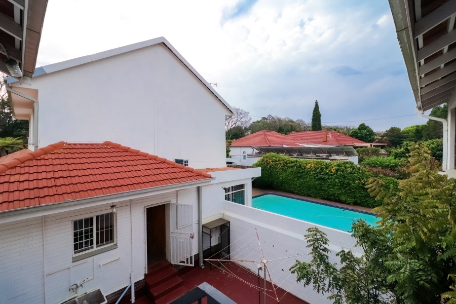 5 Bedroom Property for Sale in Greenside Gauteng