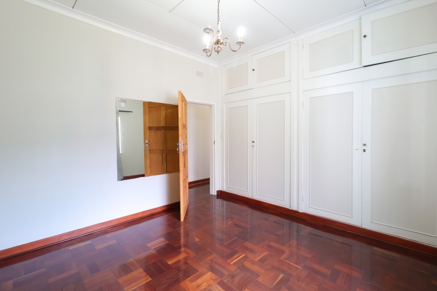 5 Bedroom Property for Sale in Greenside Gauteng