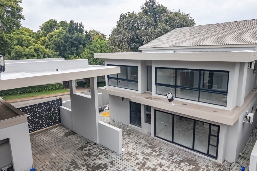 5 Bedroom Property for Sale in Houghton Estate Gauteng