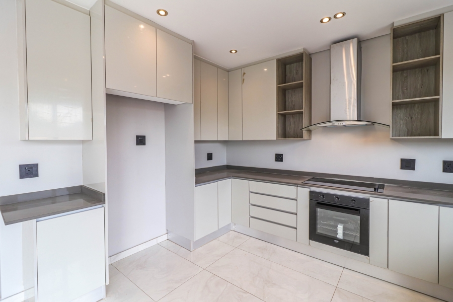 5 Bedroom Property for Sale in Houghton Estate Gauteng