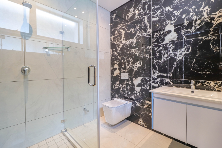 5 Bedroom Property for Sale in Houghton Estate Gauteng