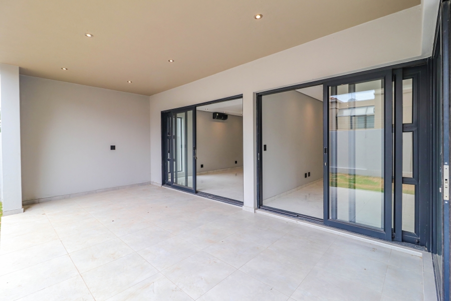 5 Bedroom Property for Sale in Houghton Estate Gauteng