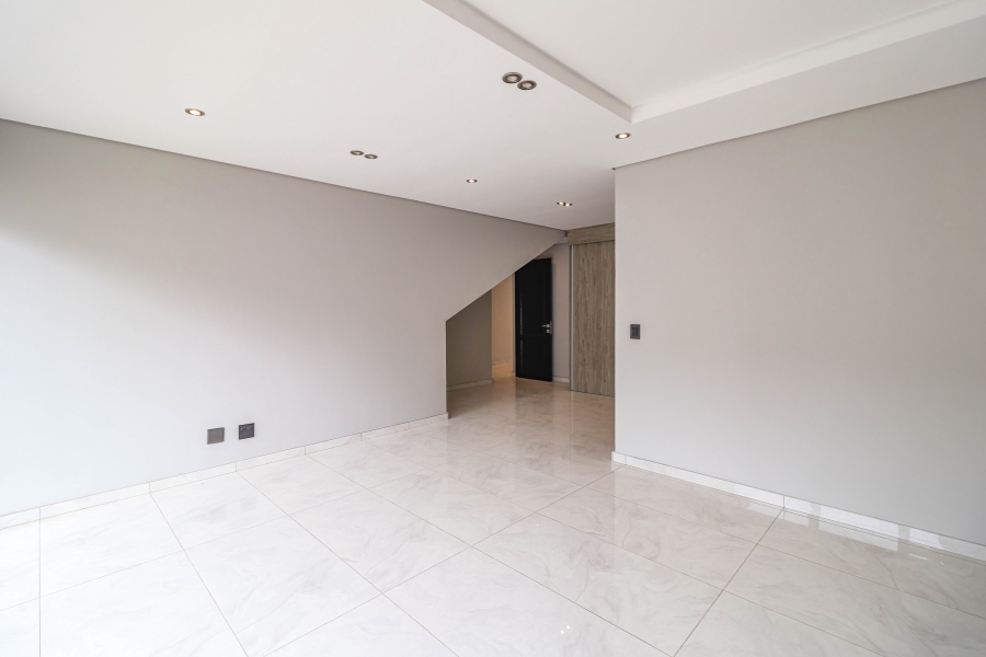 5 Bedroom Property for Sale in Houghton Estate Gauteng