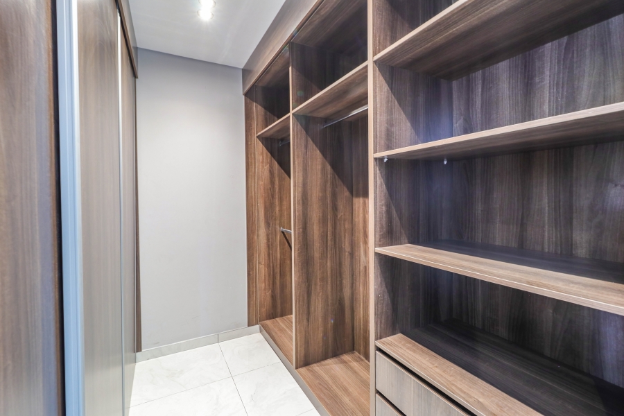 5 Bedroom Property for Sale in Houghton Estate Gauteng