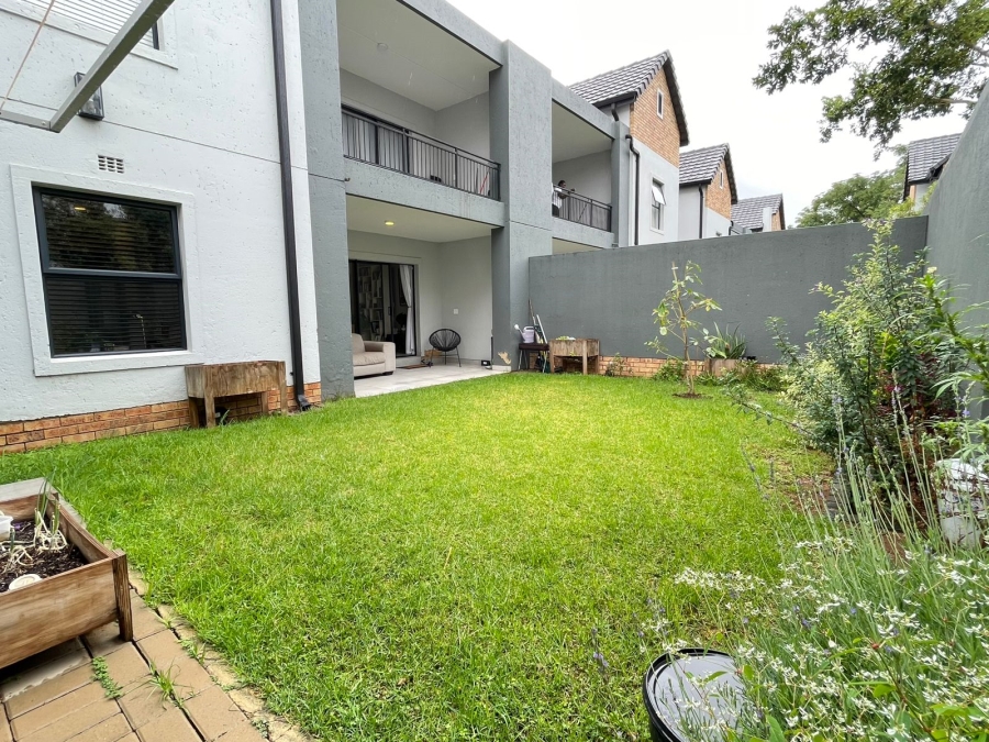 To Let 2 Bedroom Property for Rent in Ferndale Gauteng