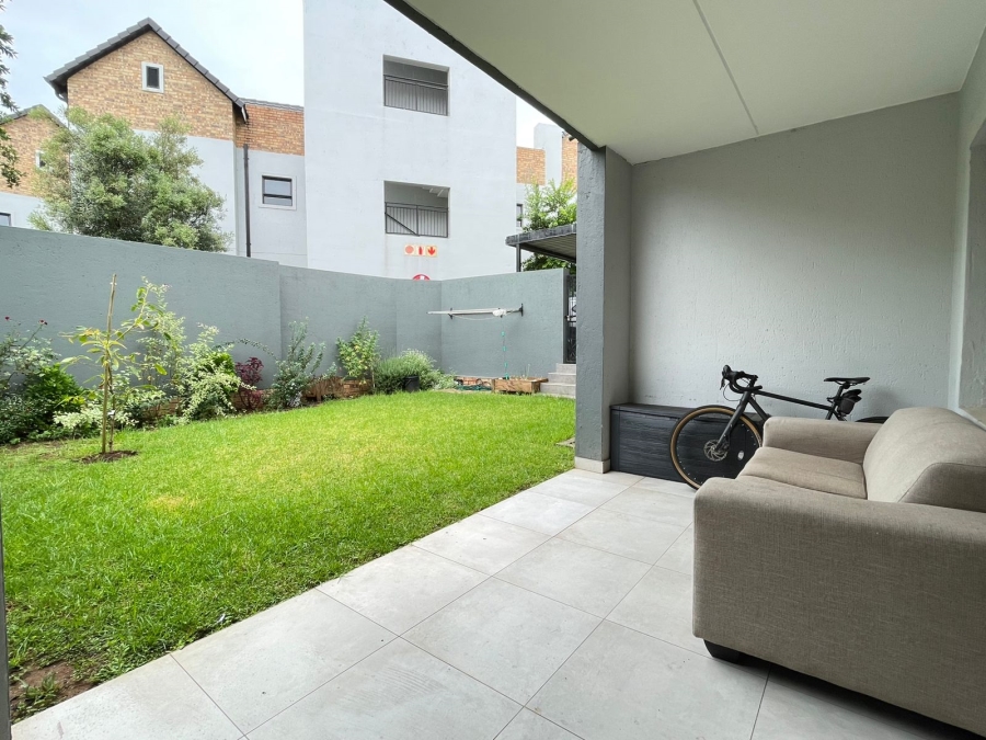 To Let 2 Bedroom Property for Rent in Ferndale Gauteng