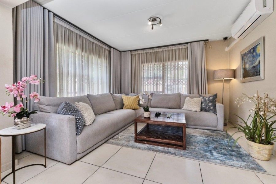 3 Bedroom Property for Sale in Douglasdale Gauteng