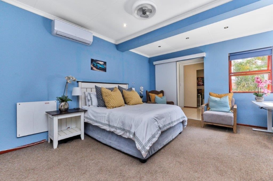 3 Bedroom Property for Sale in Douglasdale Gauteng