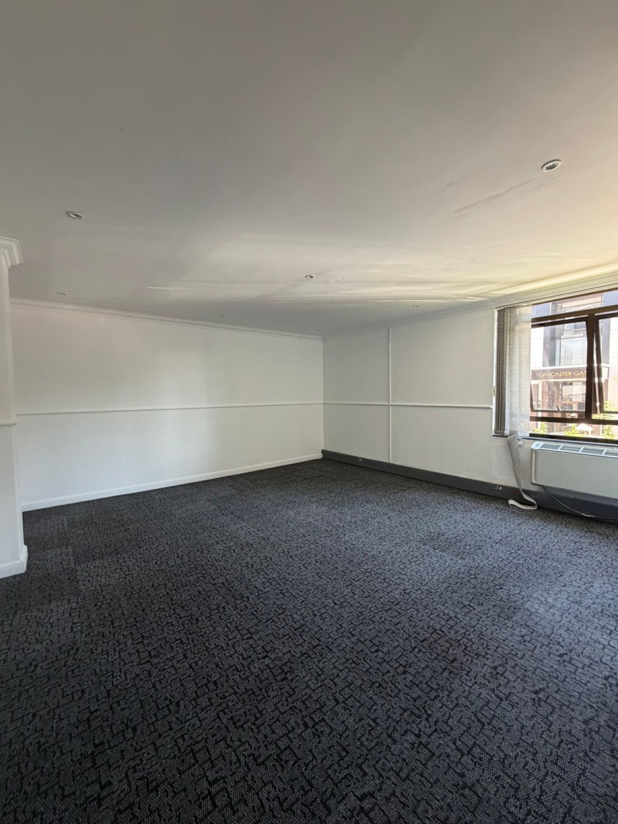 To Let commercial Property for Rent in Hyde Park Gauteng