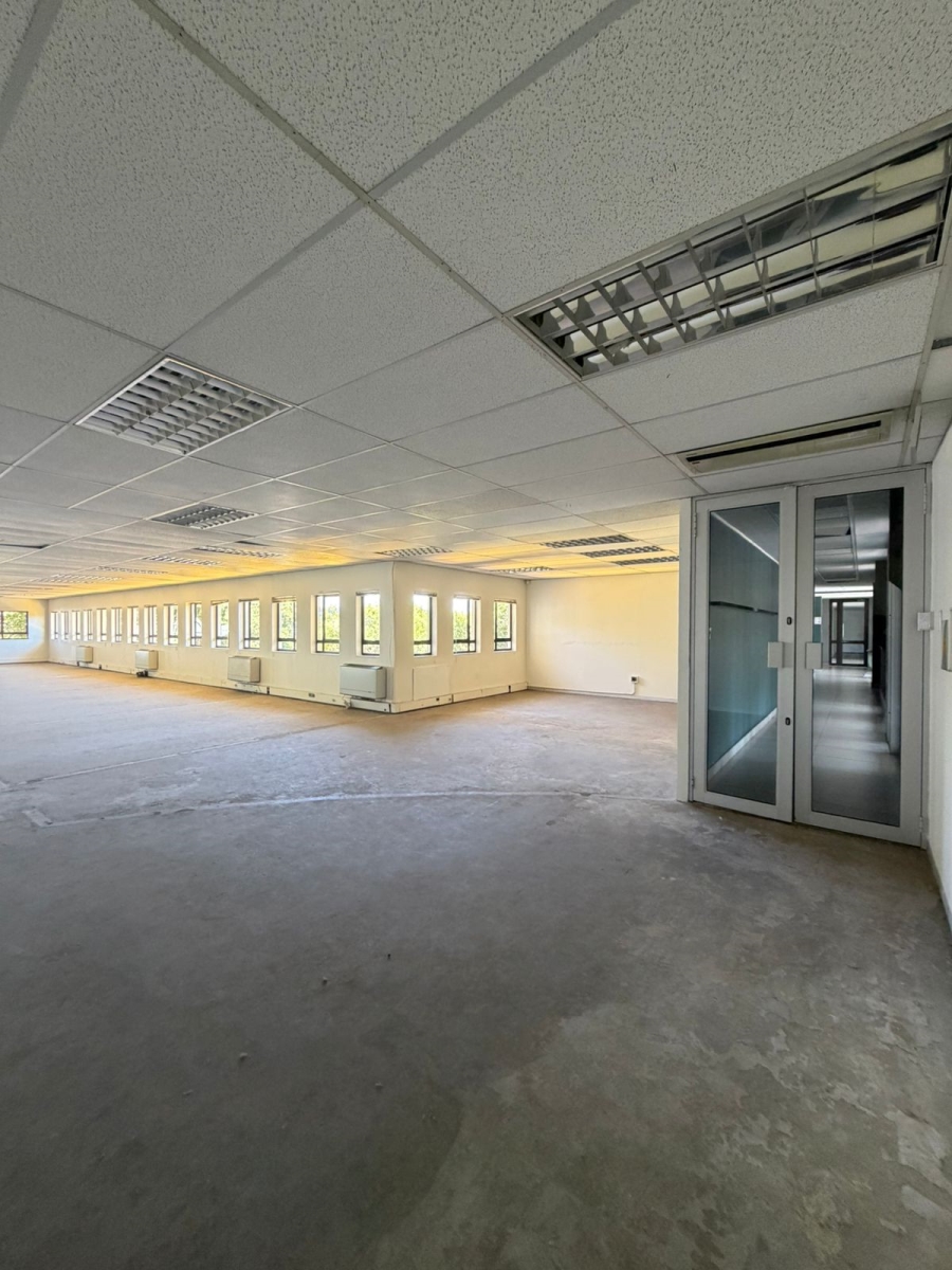 To Let commercial Property for Rent in Hyde Park Gauteng