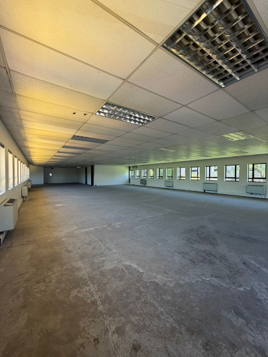 To Let commercial Property for Rent in Hyde Park Gauteng