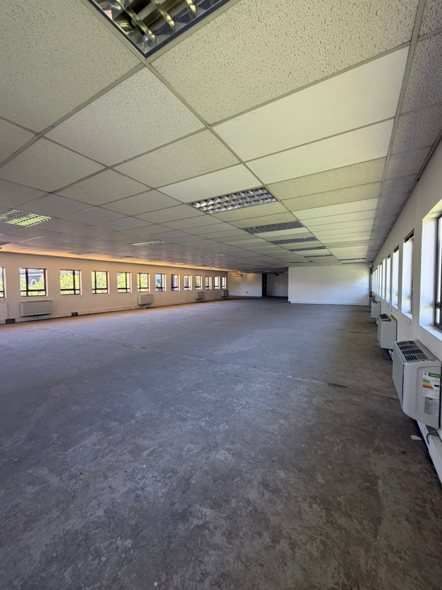 To Let commercial Property for Rent in Hyde Park Gauteng