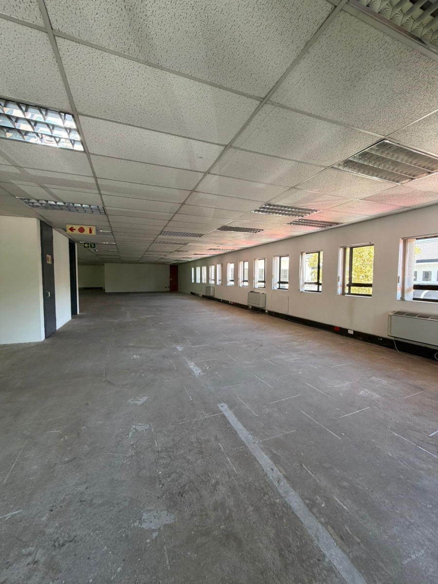 To Let commercial Property for Rent in Hyde Park Gauteng