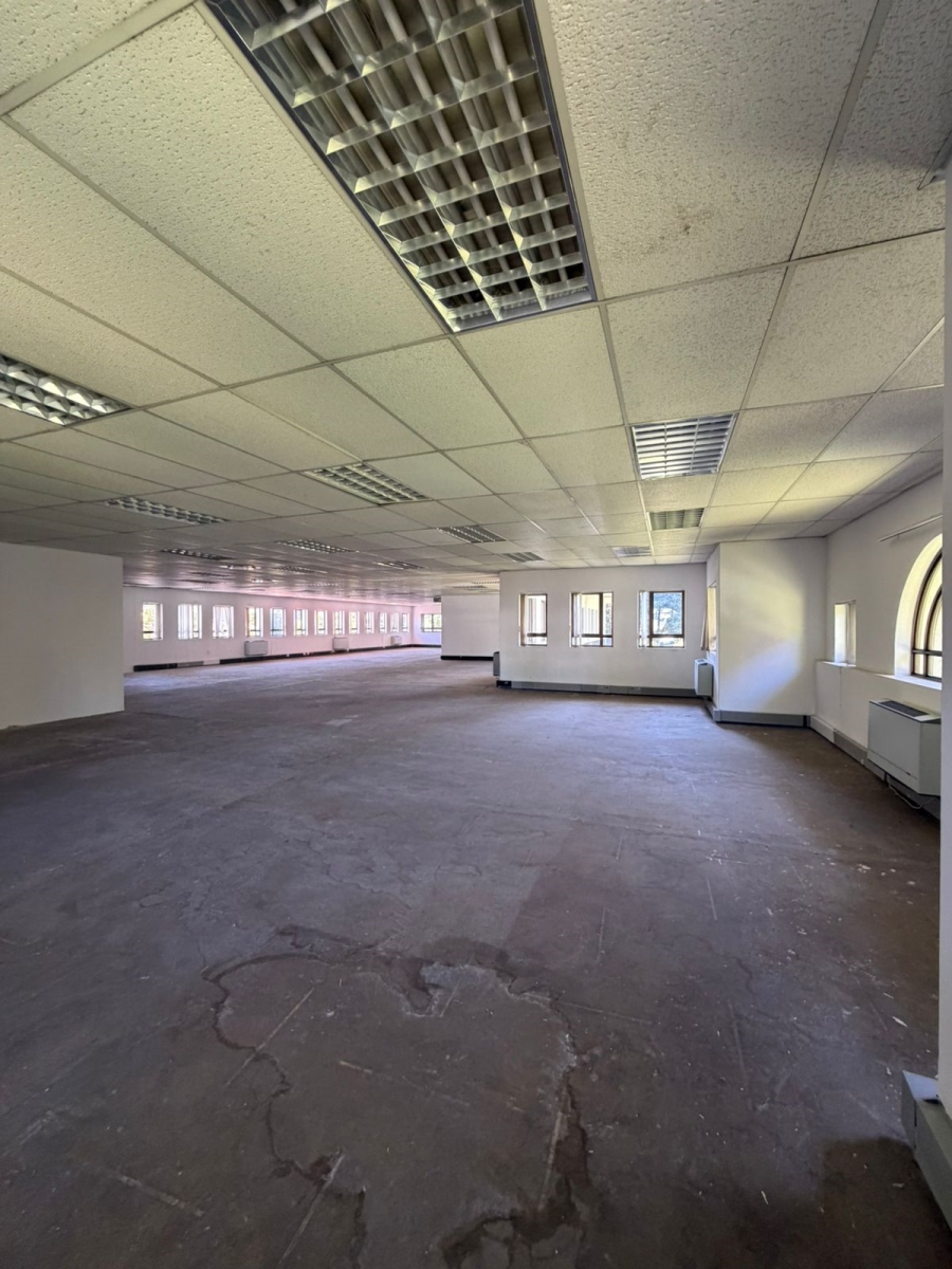 To Let commercial Property for Rent in Hyde Park Gauteng