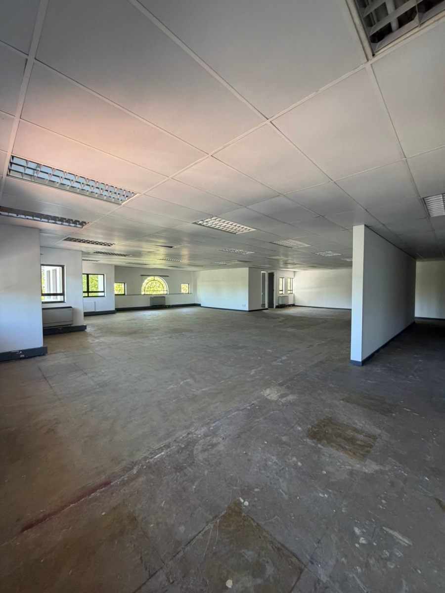 To Let commercial Property for Rent in Hyde Park Gauteng
