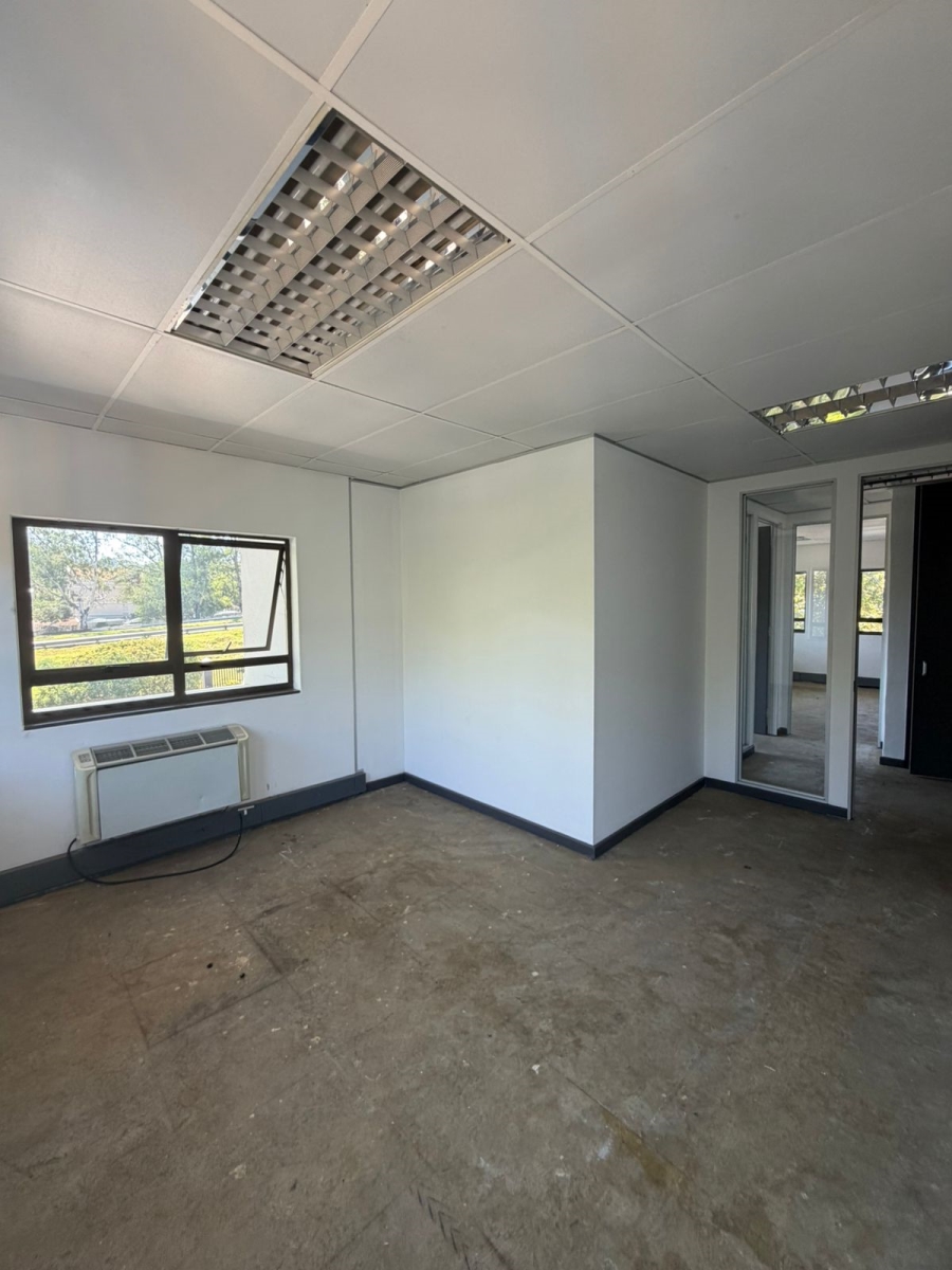 To Let commercial Property for Rent in Hyde Park Gauteng