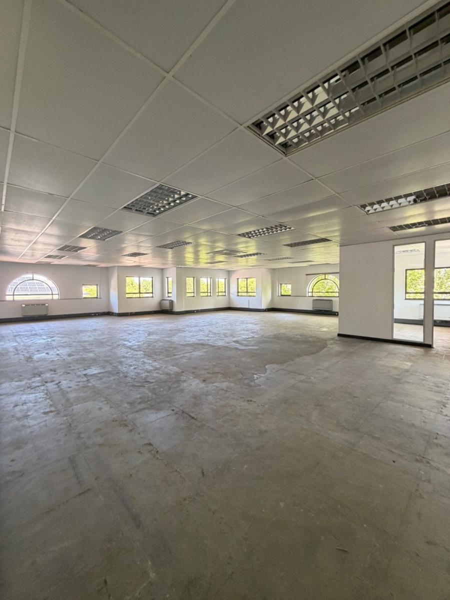 To Let commercial Property for Rent in Hyde Park Gauteng