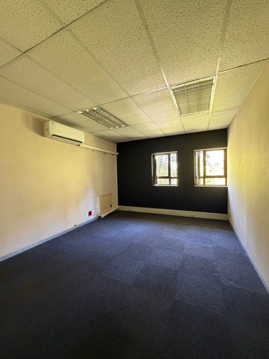 To Let commercial Property for Rent in Hyde Park Gauteng