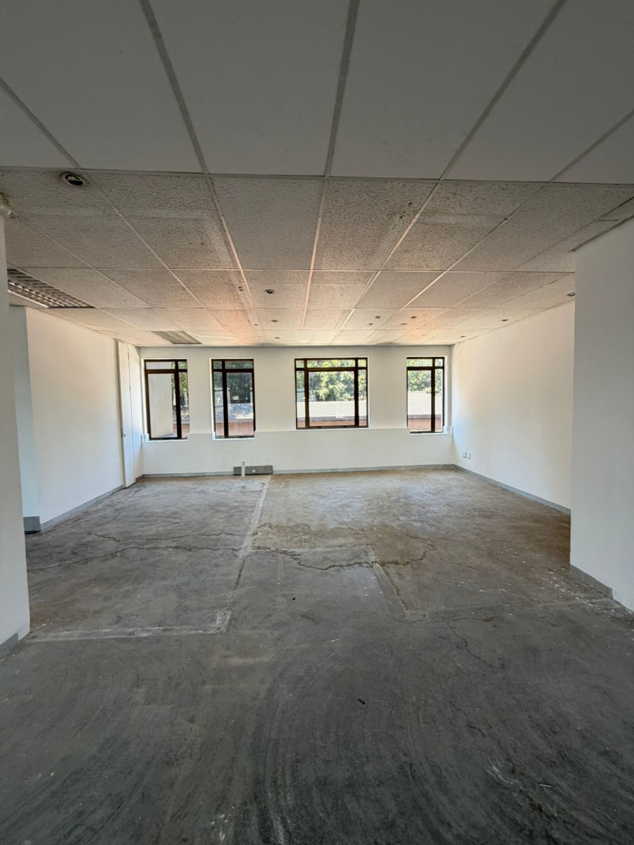To Let commercial Property for Rent in Hyde Park Gauteng