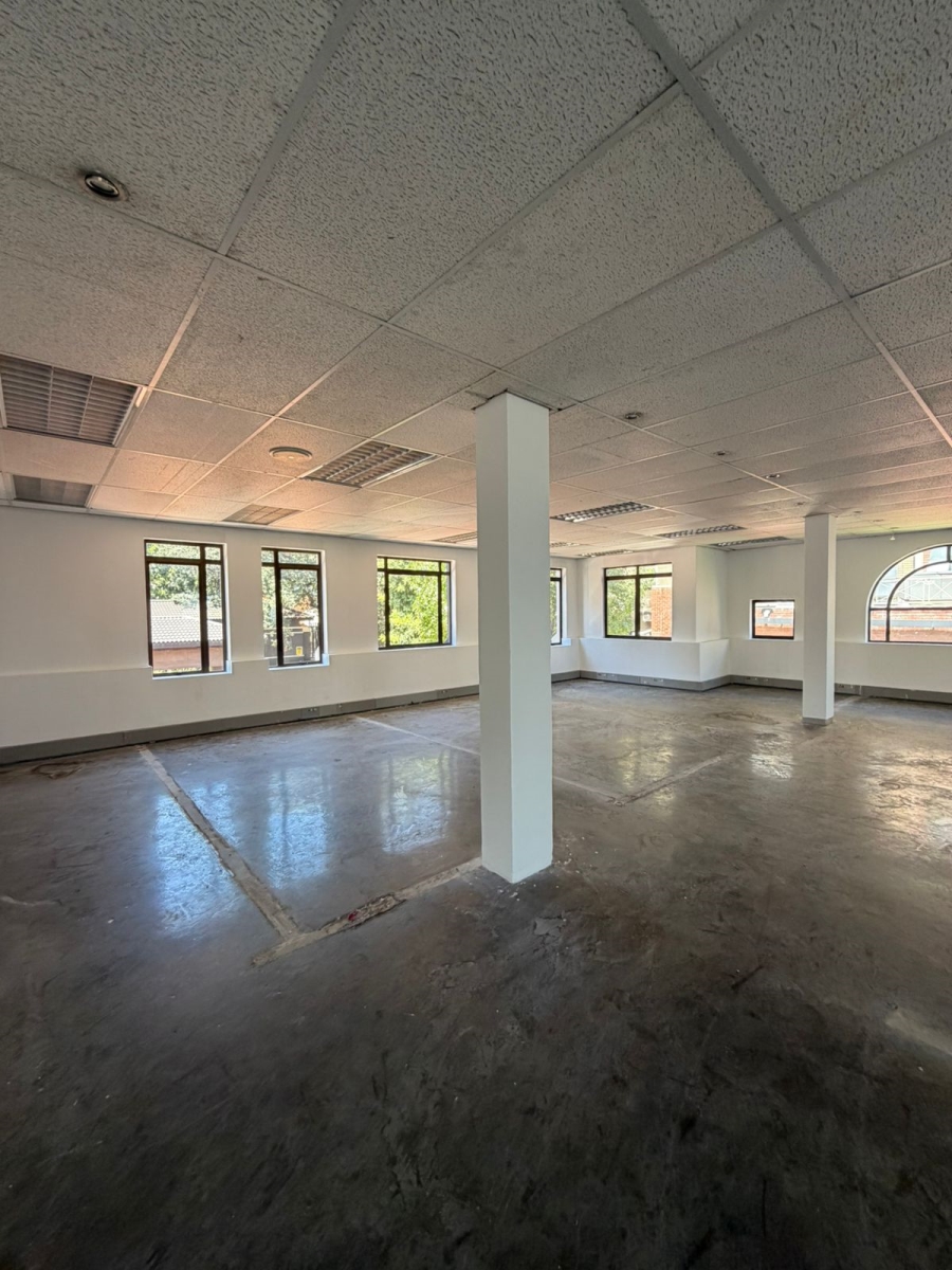 To Let commercial Property for Rent in Hyde Park Gauteng