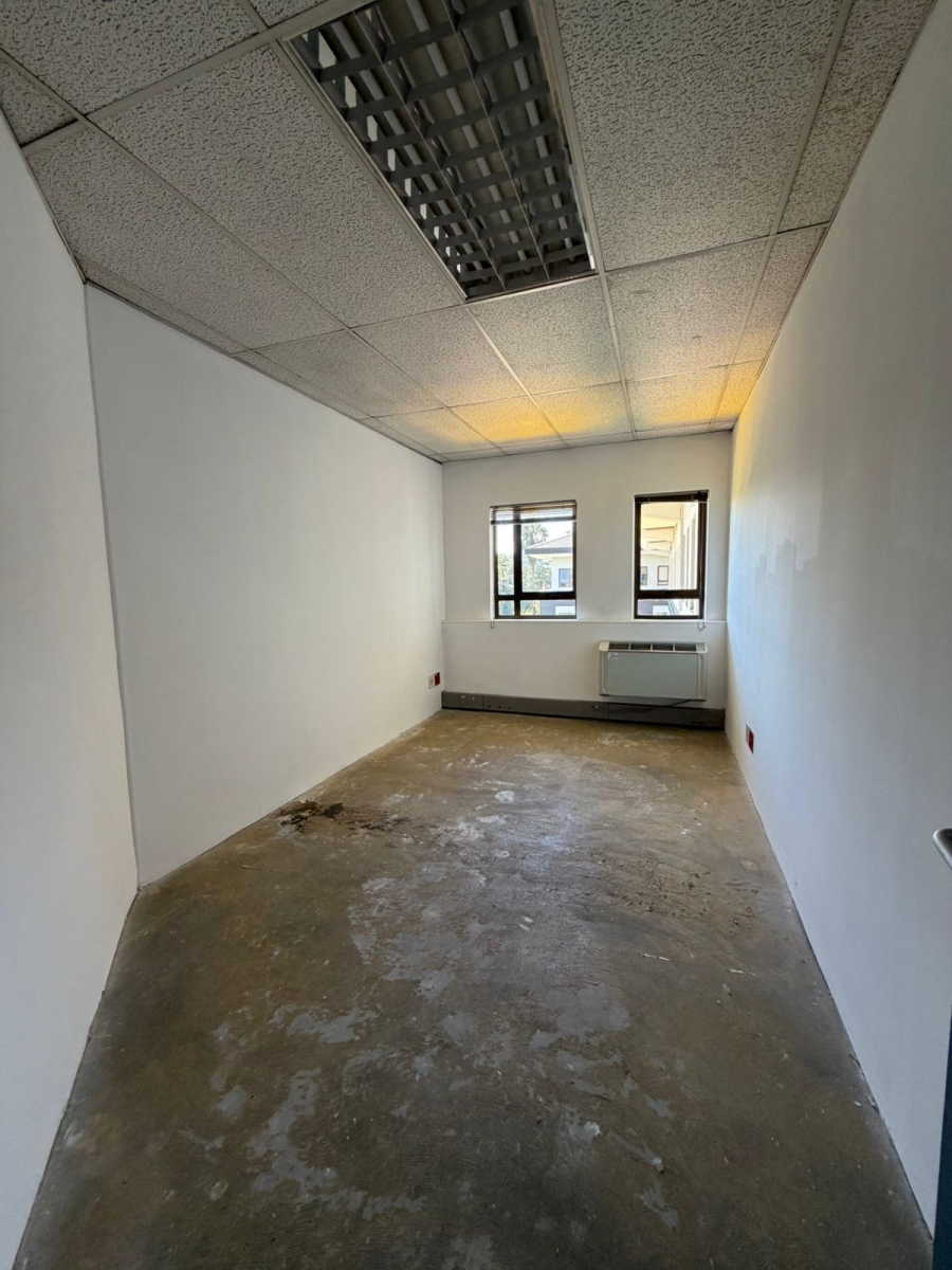 To Let commercial Property for Rent in Hyde Park Gauteng