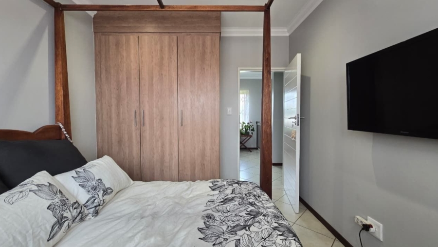 3 Bedroom Property for Sale in Monavoni Gauteng