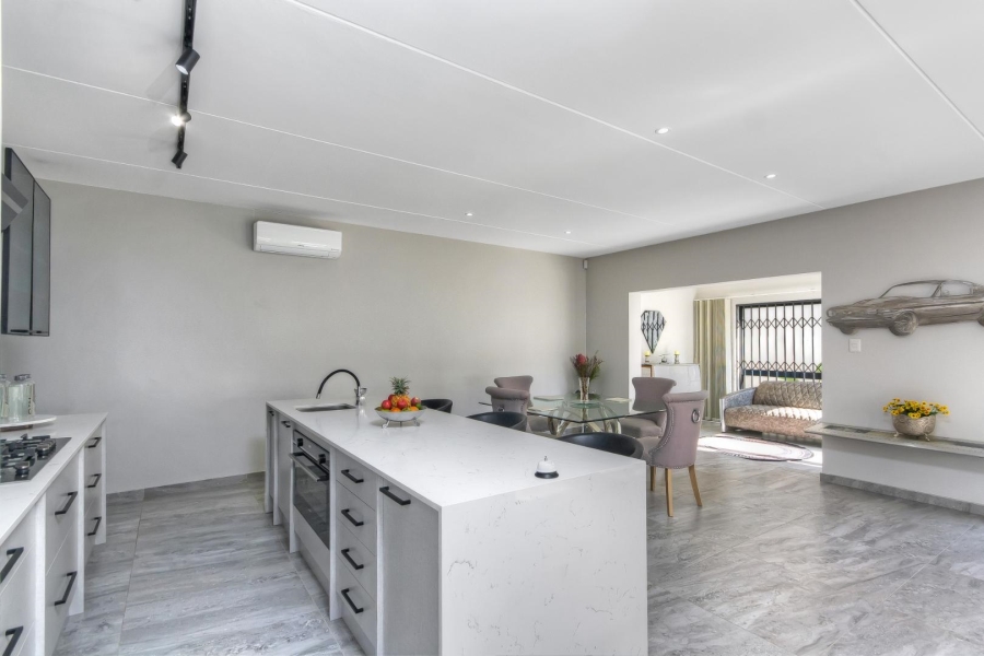 To Let 4 Bedroom Property for Rent in Carlswald Gauteng