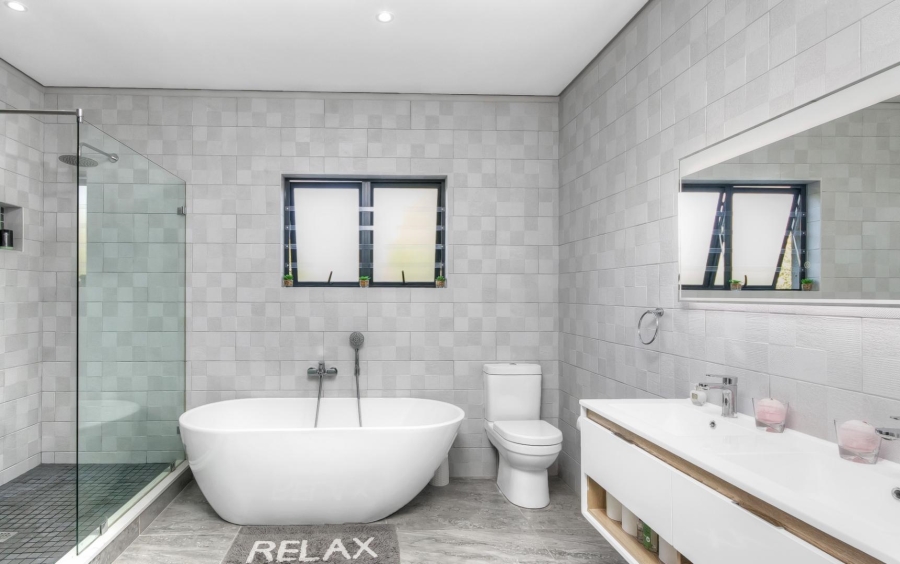 To Let 4 Bedroom Property for Rent in Carlswald Gauteng