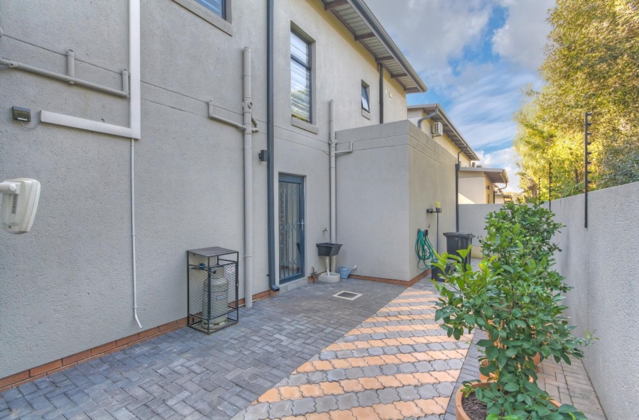 To Let 4 Bedroom Property for Rent in Carlswald Gauteng