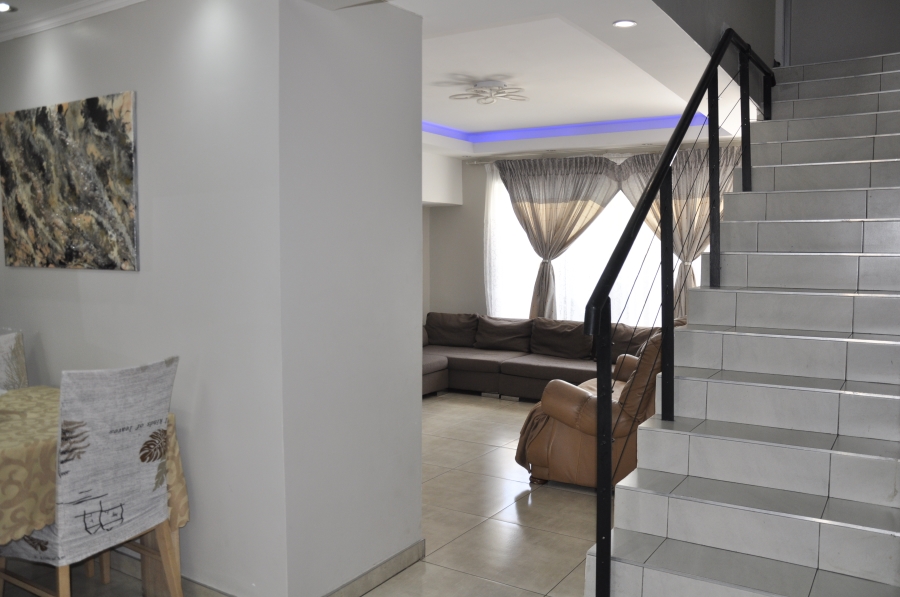 4 Bedroom Property for Sale in Halfway Gardens Gauteng