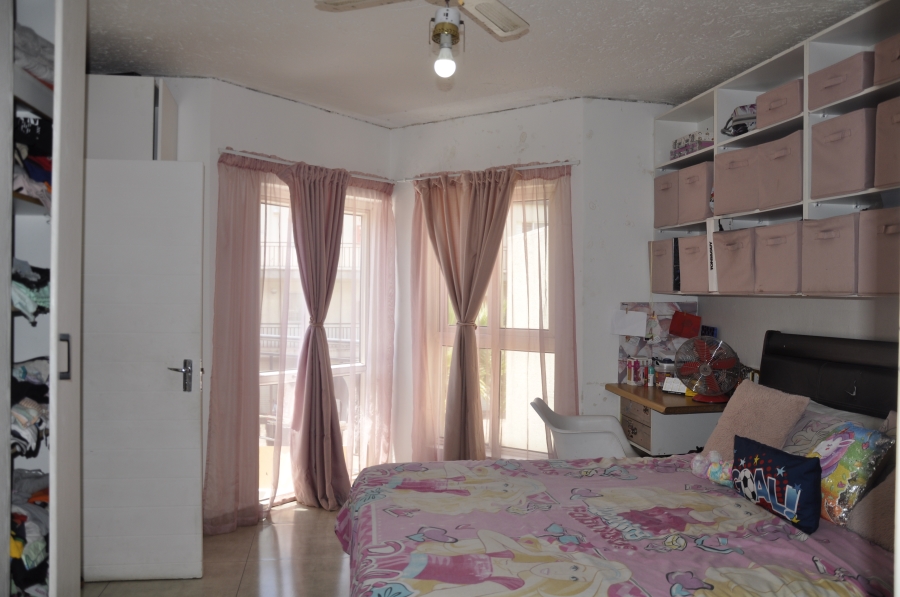 4 Bedroom Property for Sale in Halfway Gardens Gauteng