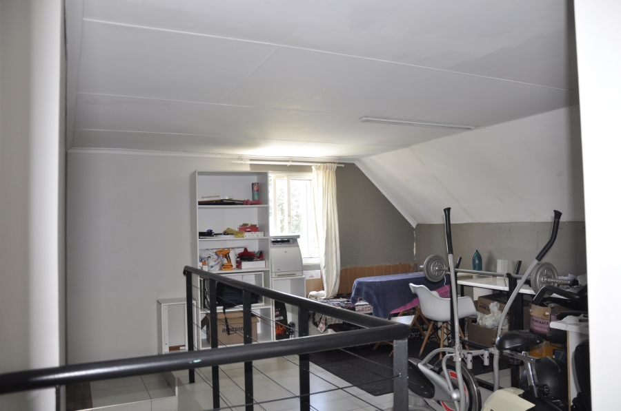 4 Bedroom Property for Sale in Halfway Gardens Gauteng