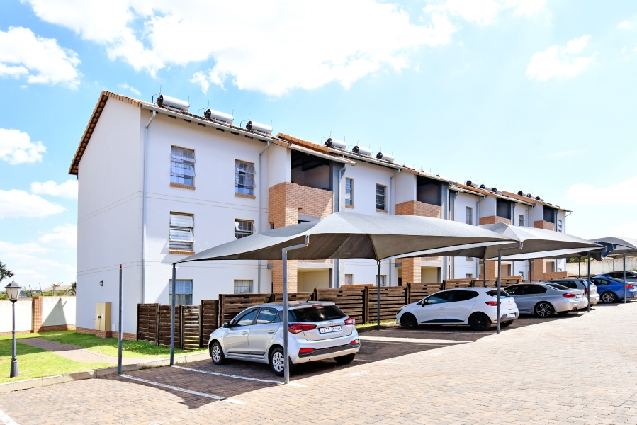 2 Bedroom Property for Sale in Sagewood Gauteng