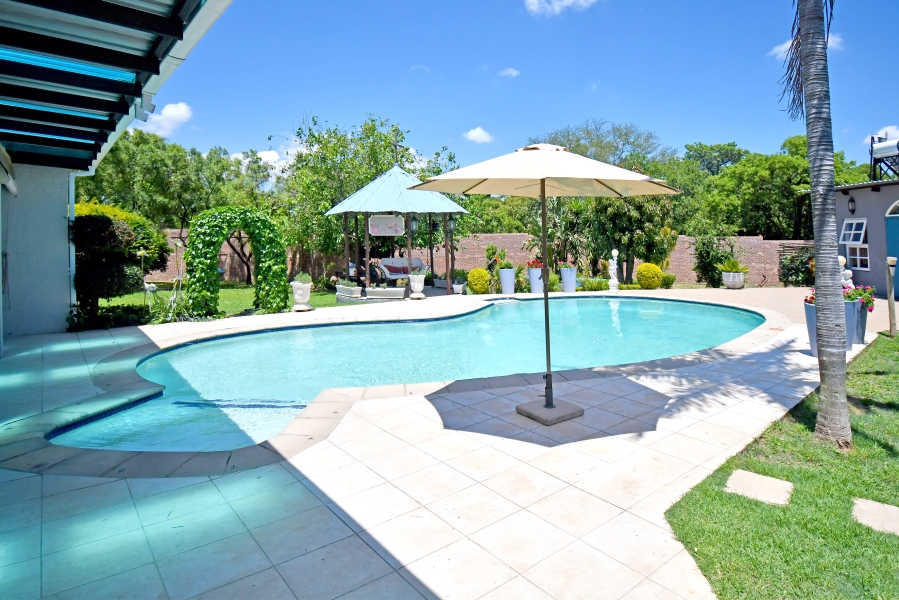 3 Bedroom Property for Sale in Chartwell Gauteng