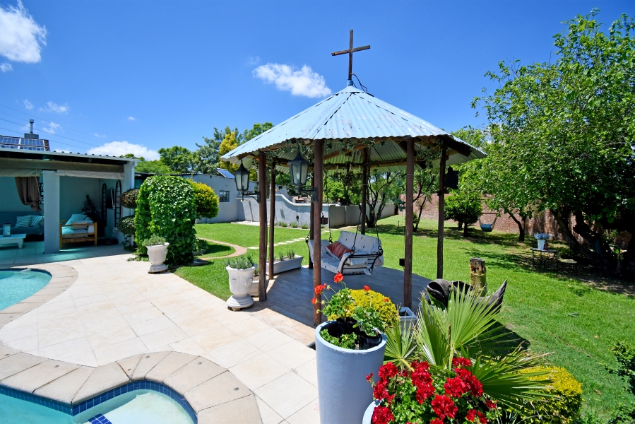 3 Bedroom Property for Sale in Chartwell Gauteng