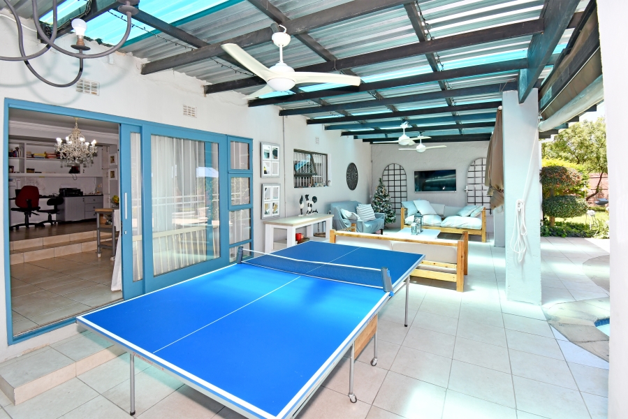 3 Bedroom Property for Sale in Chartwell Gauteng