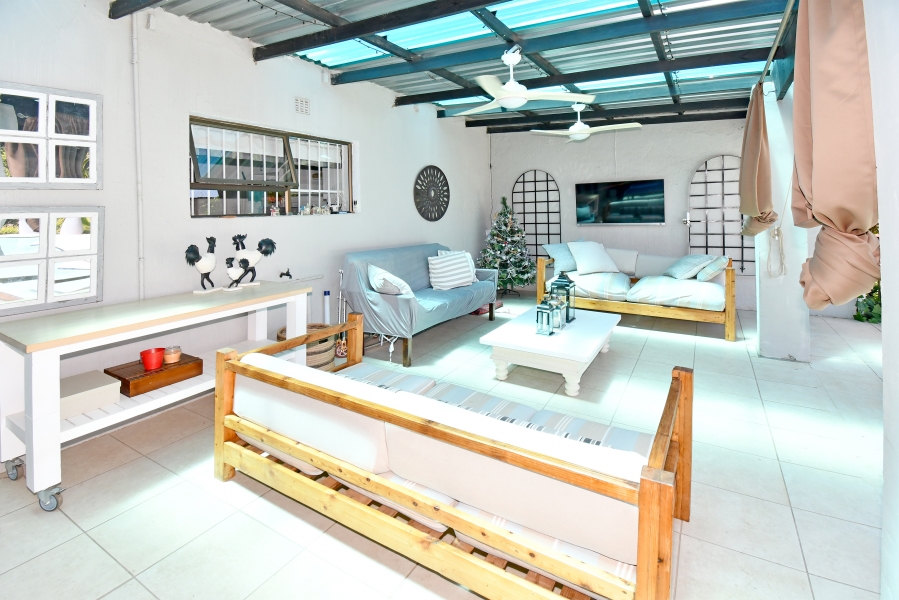 3 Bedroom Property for Sale in Chartwell Gauteng